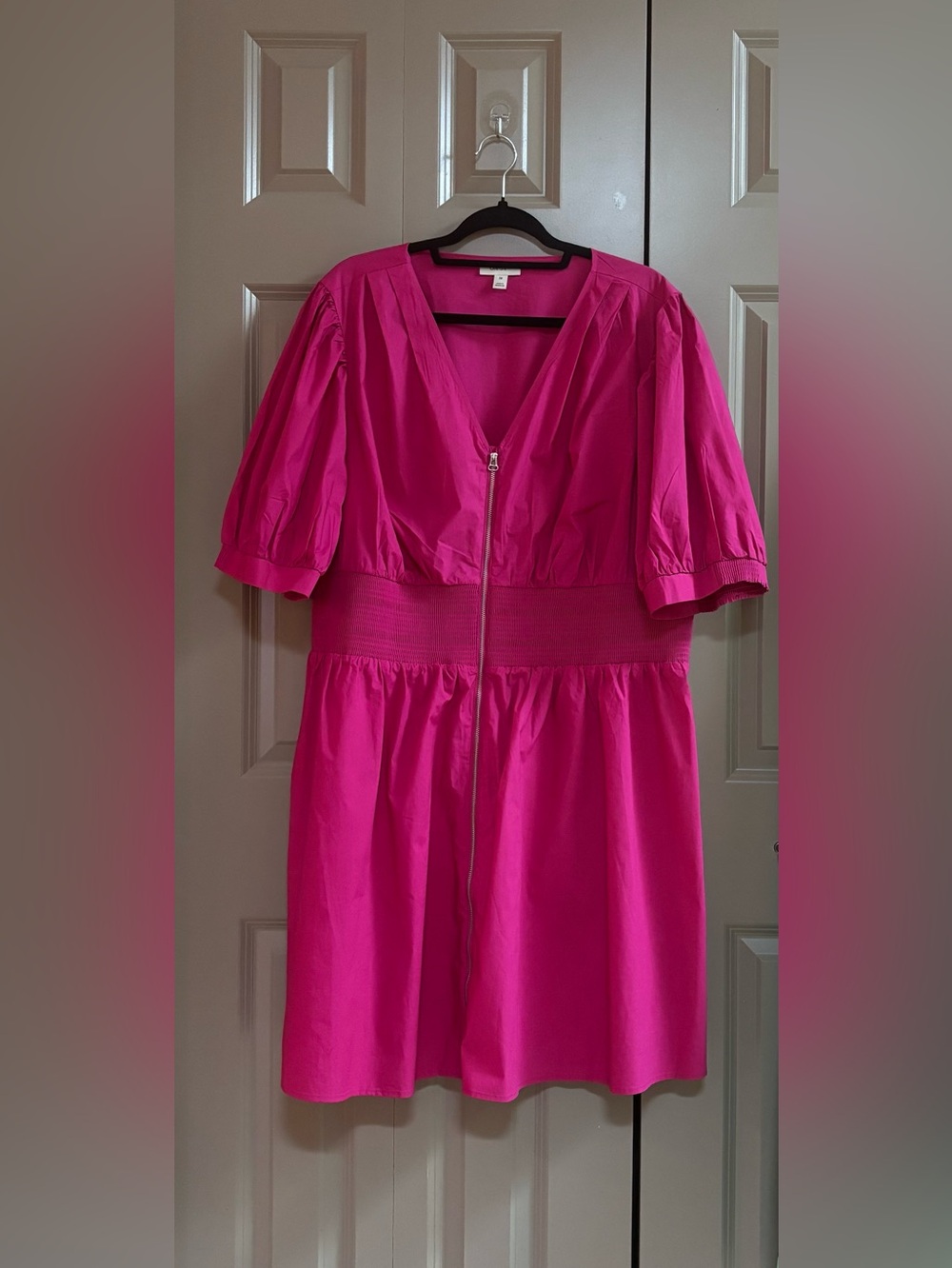 Bright Fuchsia Zip-Front Puff Sleeve Dress